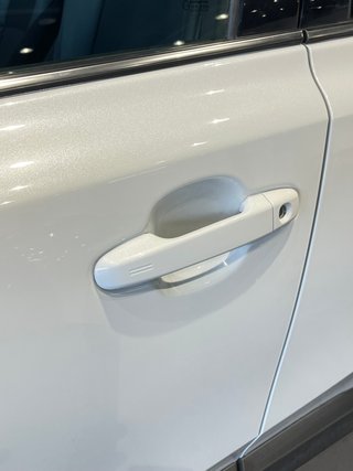 Toyota C-HR 125H 1.8 Active Automático - 2023