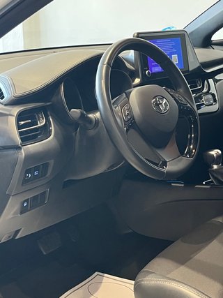 Toyota C-HR 125H 1.8 Active Automático - 2023