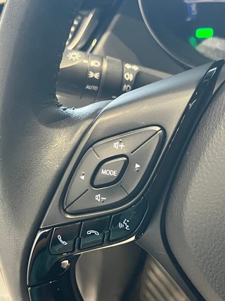 Toyota C-HR 125H 1.8 Active Automático - 2023