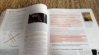 1 Bachillerato, Economía Revuela