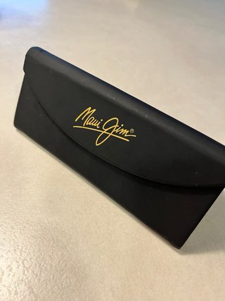 Gafas de sol Maui Jim negras y grises
