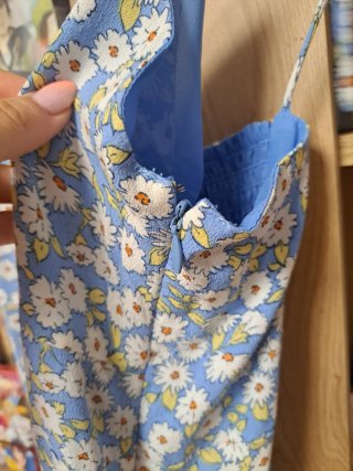 Vestido azul estampado flores