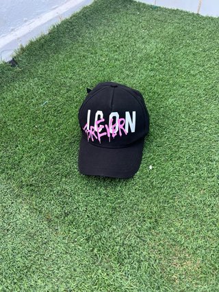 Gorra Dsquared2 Icon Forever Negra Rosa