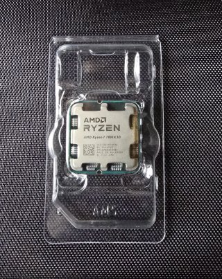 AMD Ryzen 7 7800X3D CPU