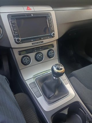 Volkswagen Passat Azul