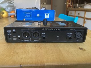 Tc Helicon PlayAcoustic Pedal Voz y Guitarra