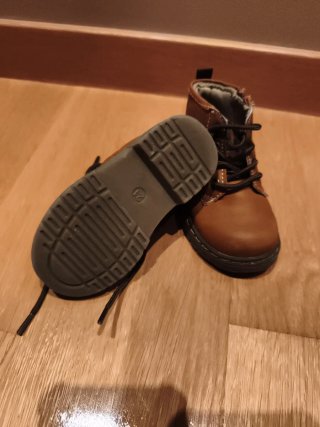 Botas bebé Camel Talla 21