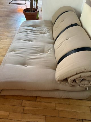 Sofá Cama beige 200€ (precio original 735€)