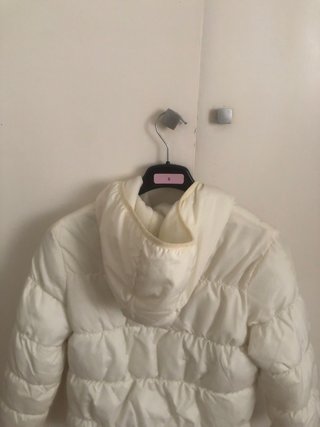 Chaqueta acolchada niña con capucha