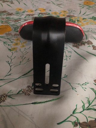 Respaldo Moto Negro/Rojo