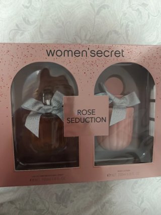 Set Women'secret Rose Seduction Perfume y Loción