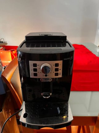 Cafetera DeLonghi Magnifica S