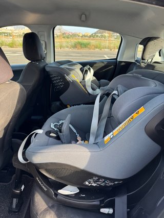 Peugeot 208 2013