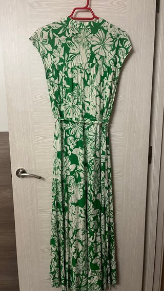 Vestido largo Zara floral verde y blanco Talla S