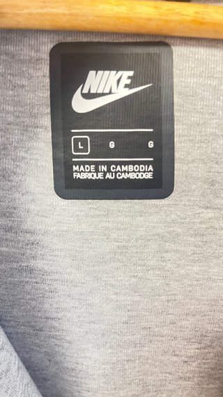 Chaqueta Nike Tech Fleece Gris