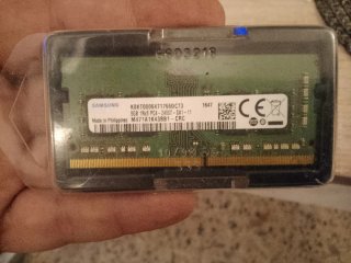 Memoria RAM Samsung DDR4 8GB PC4-2400T