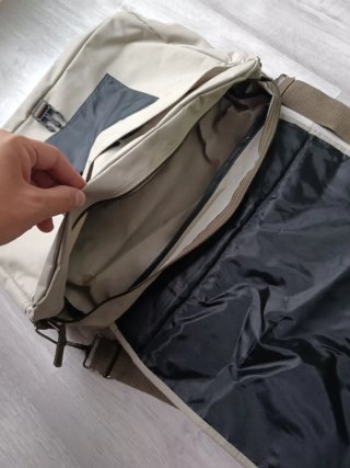 Maletín escolar y PC portátil - Interpon beige