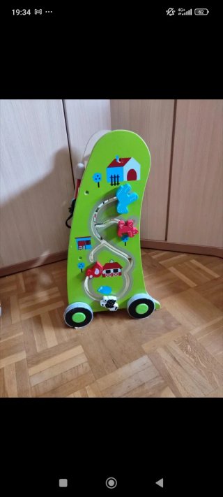 Andador infantil KidKraft desarrollo motor