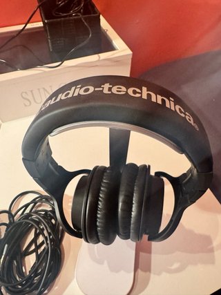 Auriculares Audio-Technica ATH-M40