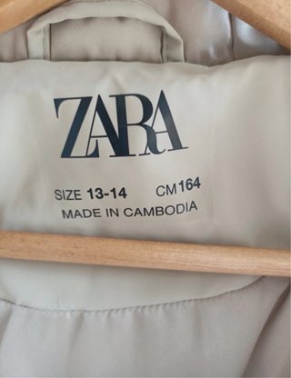 Abrigo acolchado Zara talla 14