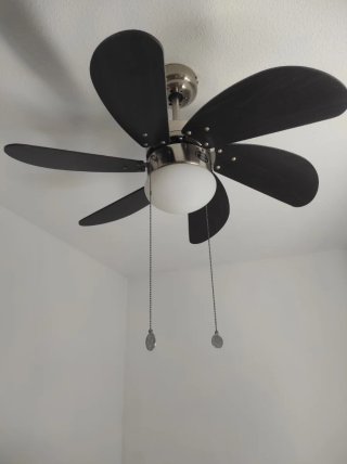 Ventilador techo en madera oscuro.tres velocidades