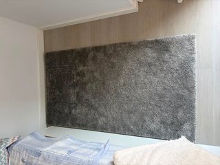 Alfombra gris de poliéster