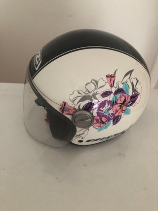 Casco NZI chica talla S floral