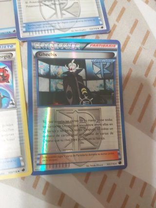 Lote Cartas Pokémon Entrenador y Energía