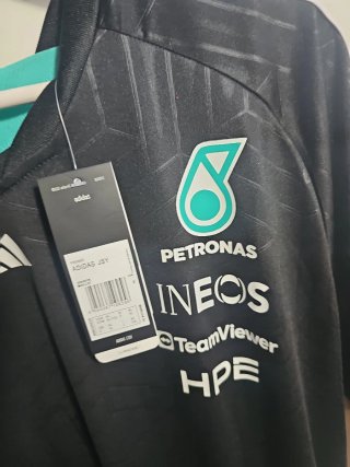 Camiseta Mercedes-AMG Petronas F1 Talla XL