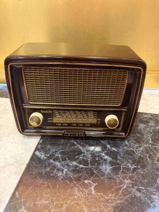 Radio antigua
