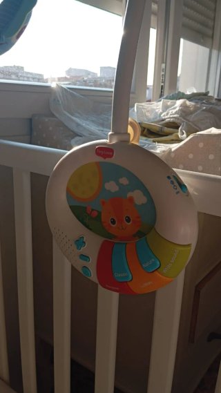 Móvil para cuna de bebé