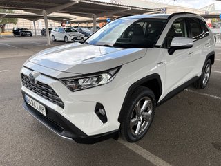 Toyota RAV4 2021 4x4