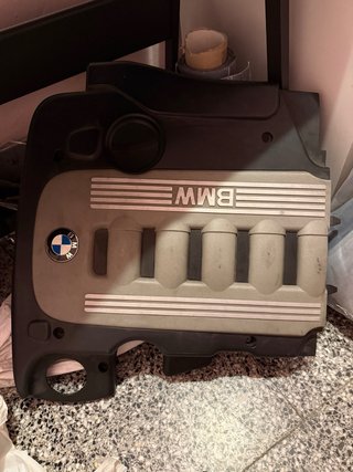 Tapa motor BMW E60