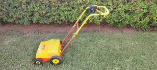 Escarificadora Eléctrica Outils Wolf Amarilla