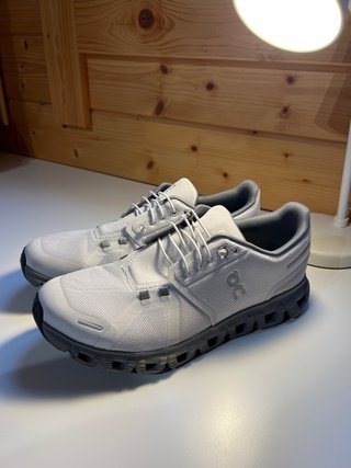 Zapatillas On Cloud 6 Wolf | Rock Talla 44.5