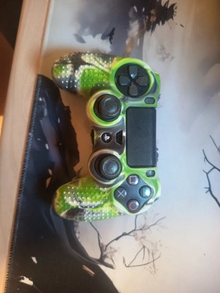 Mando PS4 no funciona con funda camuflaje