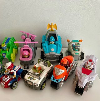 Patrulla Canina: Coches y Figuras