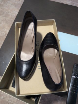 Zapatos de tacón negros efecto piel