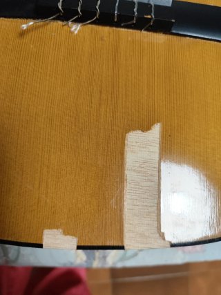 Guitarra Admira Paloma (daño estético)