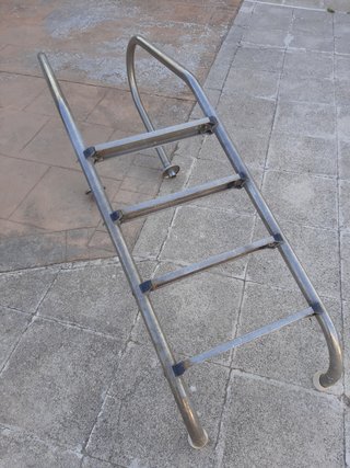 Escalera Piscina Acero Inoxidable 4 Peldaños