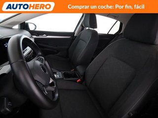 Volkswagen Golf 1.0 eTSI Life
