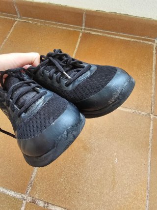 Zapatillas Skechers Negras