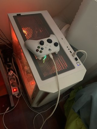 PC Gamer i7-11700K RTX 3070 16GB RAM + Monitor +