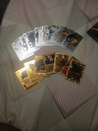 Cartas Pokémon Doradas y Plateadas