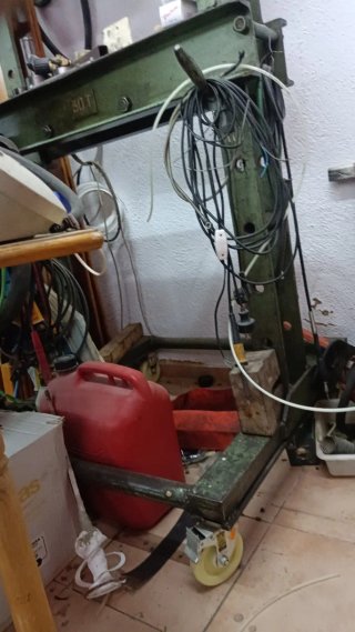 Prensa Hidráulica 30T HERMED