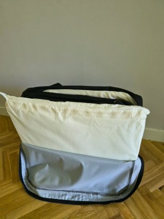 Cuna de viaje y parque infantil BabyBJörn