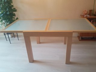 Mesa de comedor extensible madera y cristal