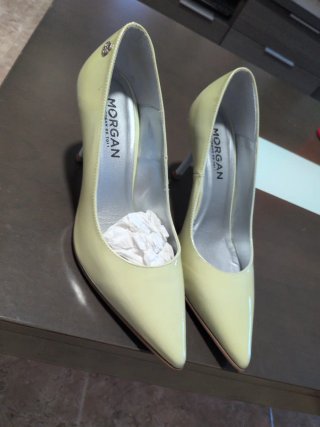 Zapatos de salón Morgan charol verde claro