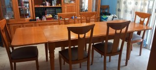 Mesa extensible de comedor y 8 sillas madera