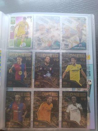 Album Megacracks 2025/26 - 90% Completo